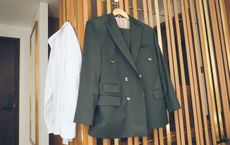 Article Image for Building a Sustainable Capsule Wardrobe