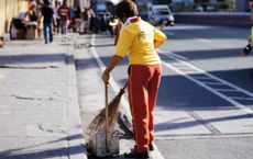 Article Image for How to Start a Neighborhood Cleanup Initiative