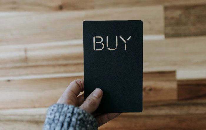 Article Image for The Benefits of Buying Secondhand Goods